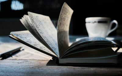 Wir schreiben ein Buch. Mit KI. Und wir nehmen dich mit.